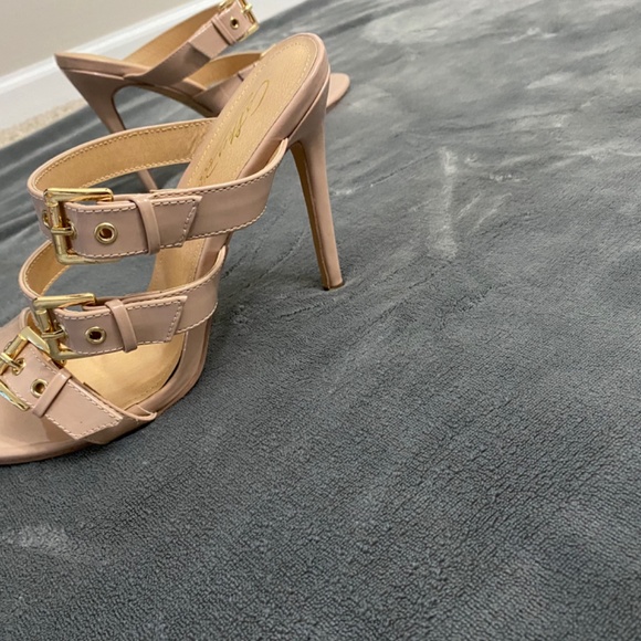 Brand New Nude Mule heels - Picture 3 of 6